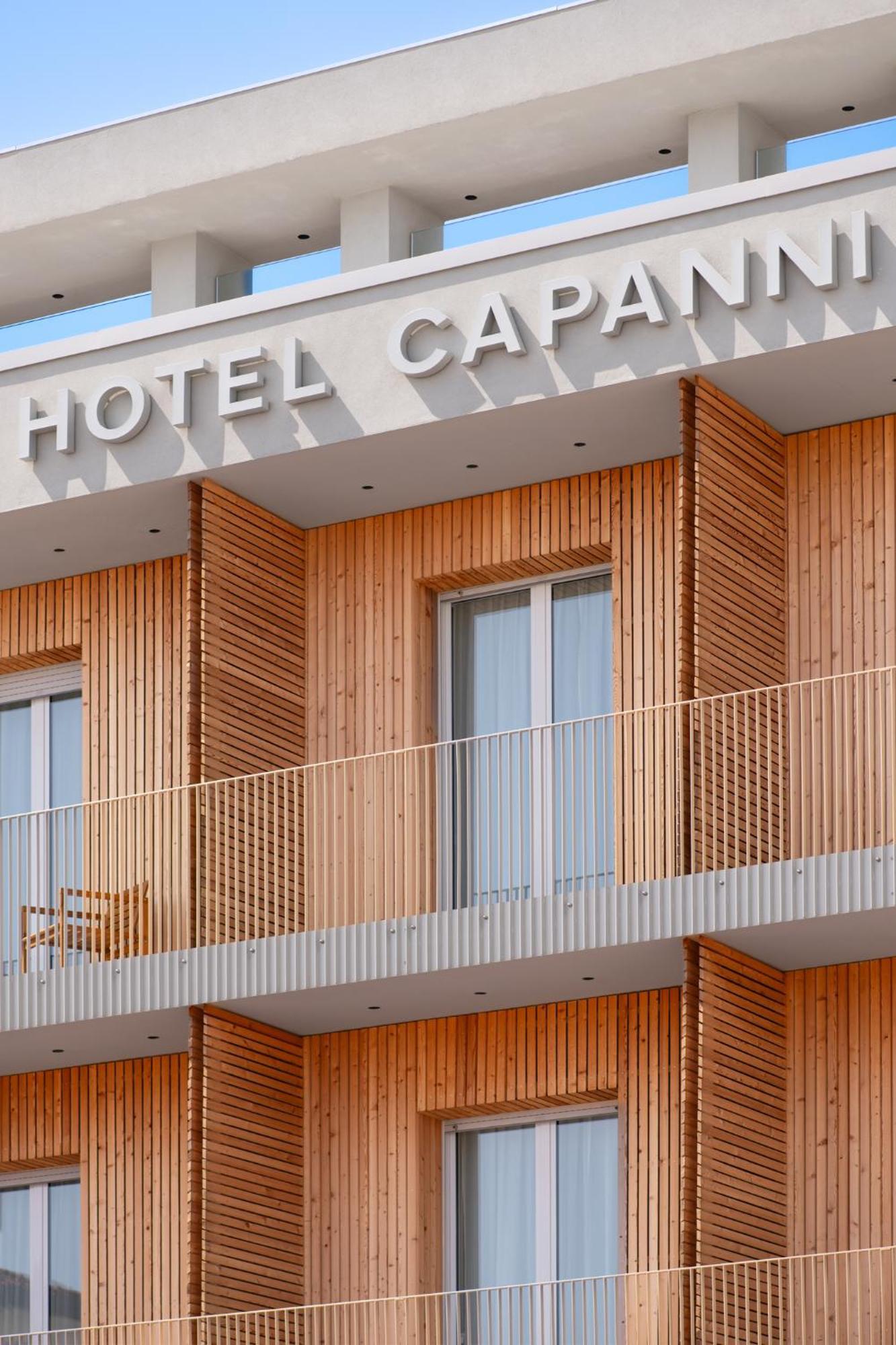 Hotel Capanni Белларія-Іджеа-Марина Екстер'єр фото